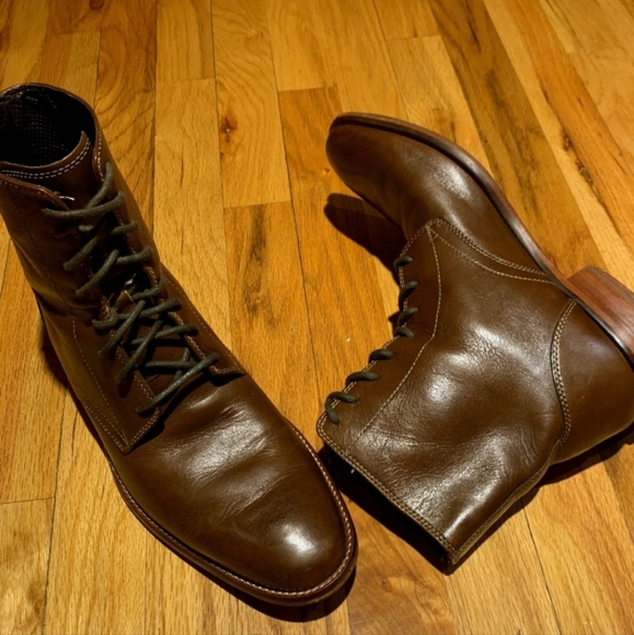 Cole haan boots size 9. Great condition - Picture 2 of 4